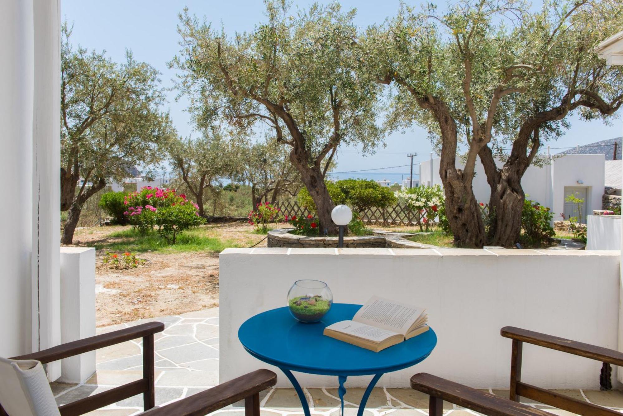 Villa Irini Platis Gialos  Buitenkant foto