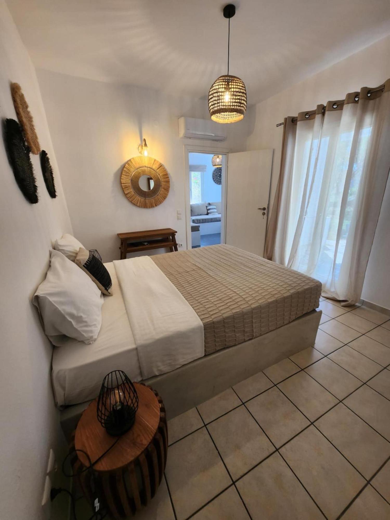 Villa Irini Platis Gialos  Buitenkant foto