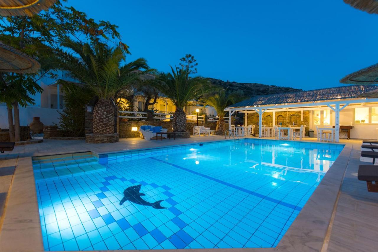 Villa Irini Platis Gialos  Buitenkant foto